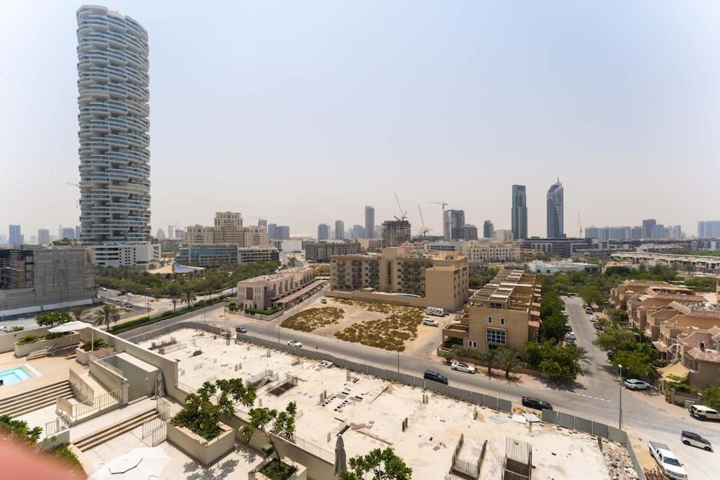 Appartement Modern In Park View Tower Jvc